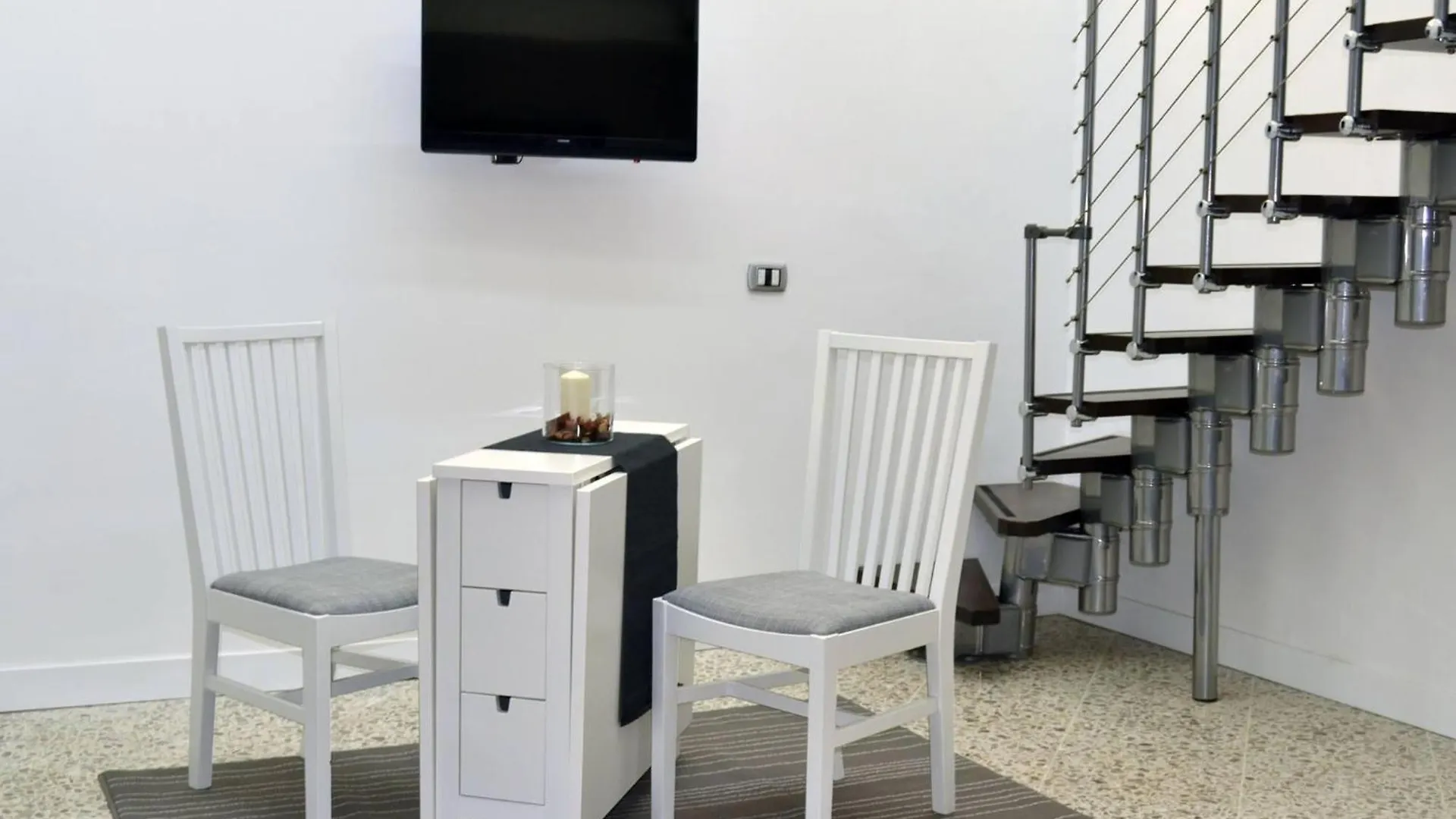 Napoli Centro, Dm Luxury Apartments 0*, Naples Italy